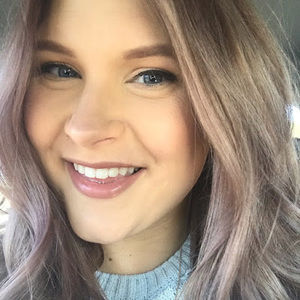 Meet your Posher, Hannah